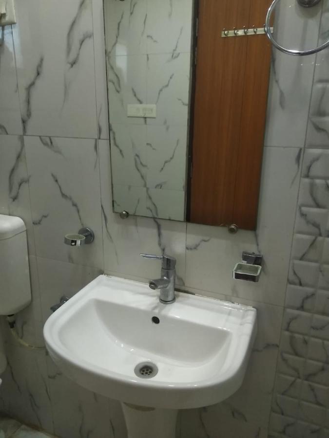 קאנפור Negi'S Grand By Wb Hotels מראה חיצוני תמונה